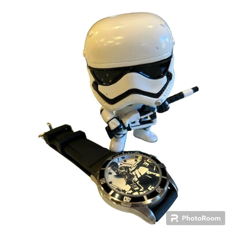 Funko POP! Star Wars: First Order Stormtrooper & Star Wars Darth Vader watch - Picture 2 of 14